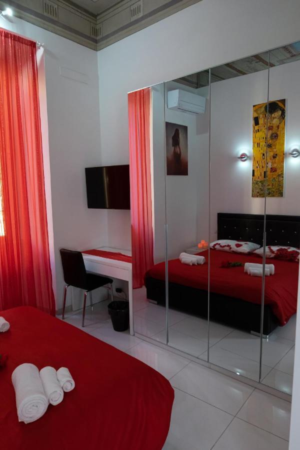 Roma Castel Nepi Home Near Colosseo المظهر الخارجي الصورة
