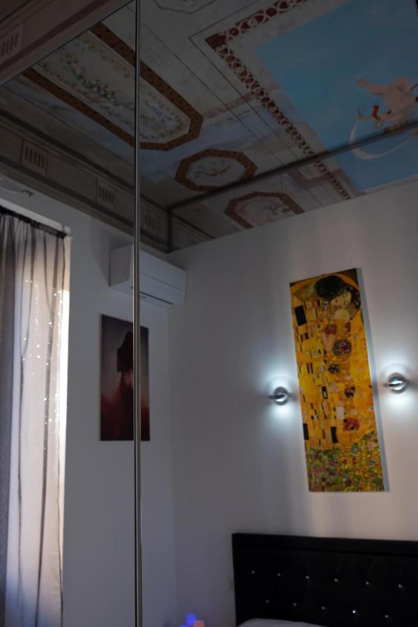 Roma Castel Nepi Home Near Colosseo المظهر الخارجي الصورة